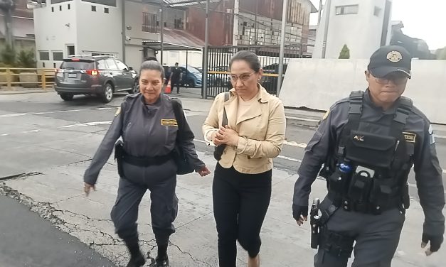 Lucinda Marroquín queda en libertad tras fallo de Sala